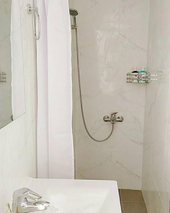 Sunny Two-Bedroom Apartment Next To Panathenaic Stadium Esterno foto