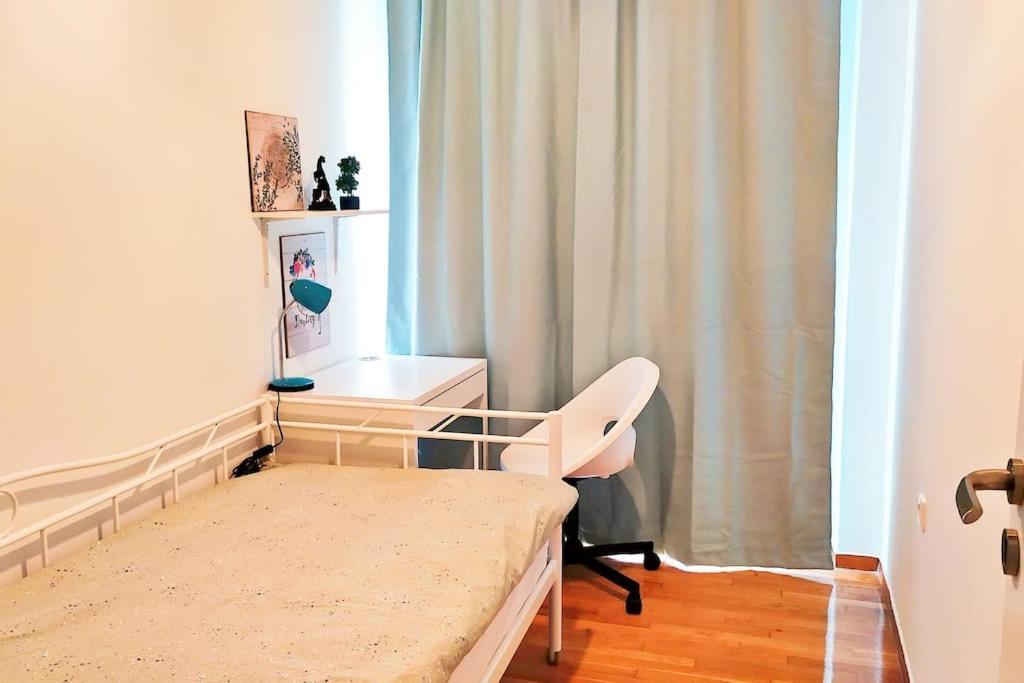 Sunny Two-Bedroom Apartment Next To Panathenaic Stadium Esterno foto